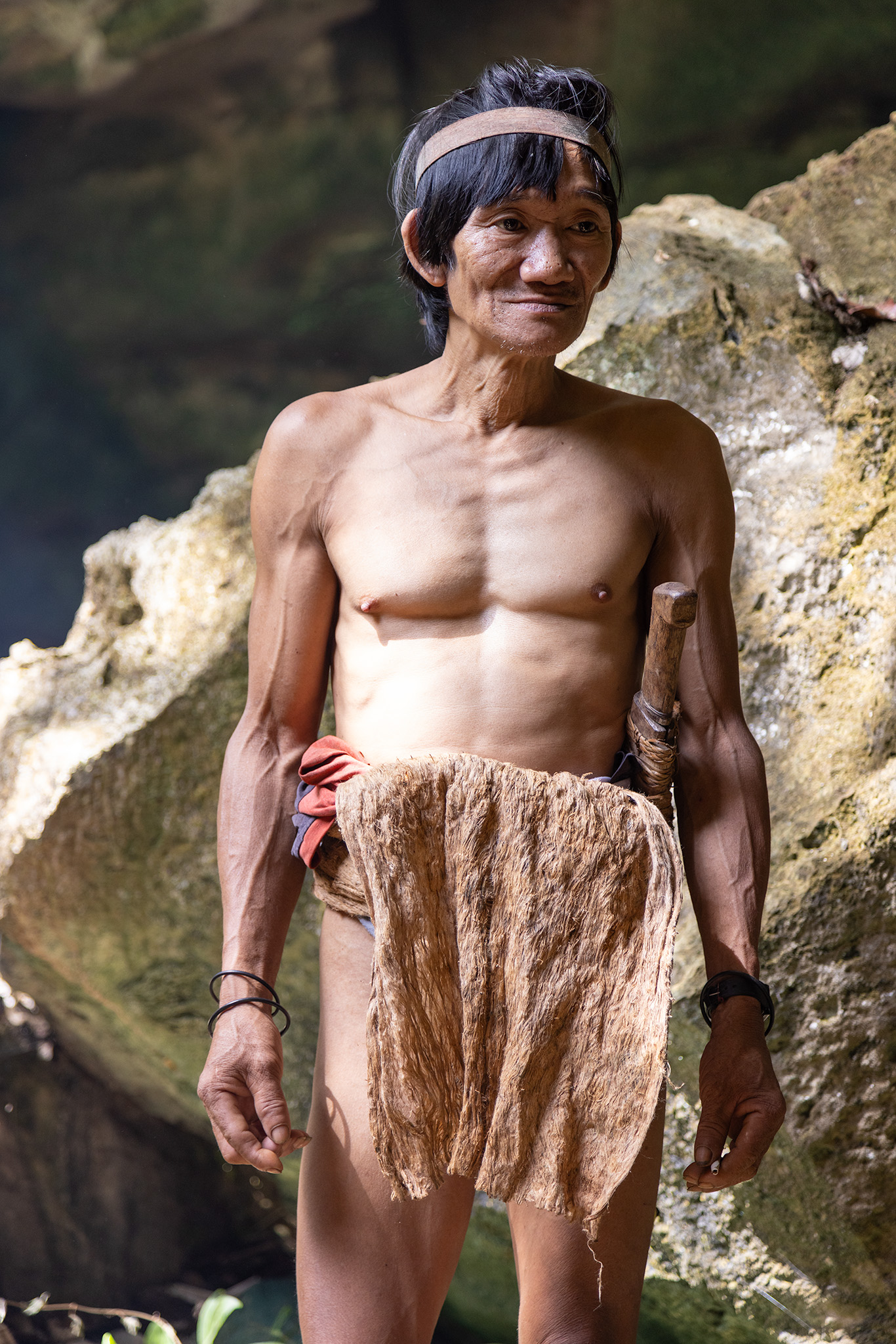 Punan Batu - Hunter-gatherers cave man